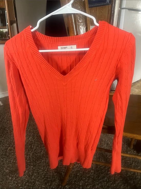 Old Navy Sweaters - Old Navy Women's Bright Coral V-Neck Cable Knit Sweater